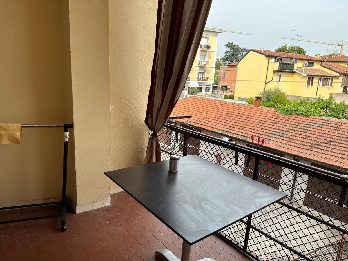 Appartamento Via Centro Verona Buitenkant foto